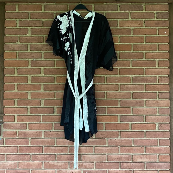 Victoria's Secret Other - Gold Tag Vintage Victoria Secret Robe